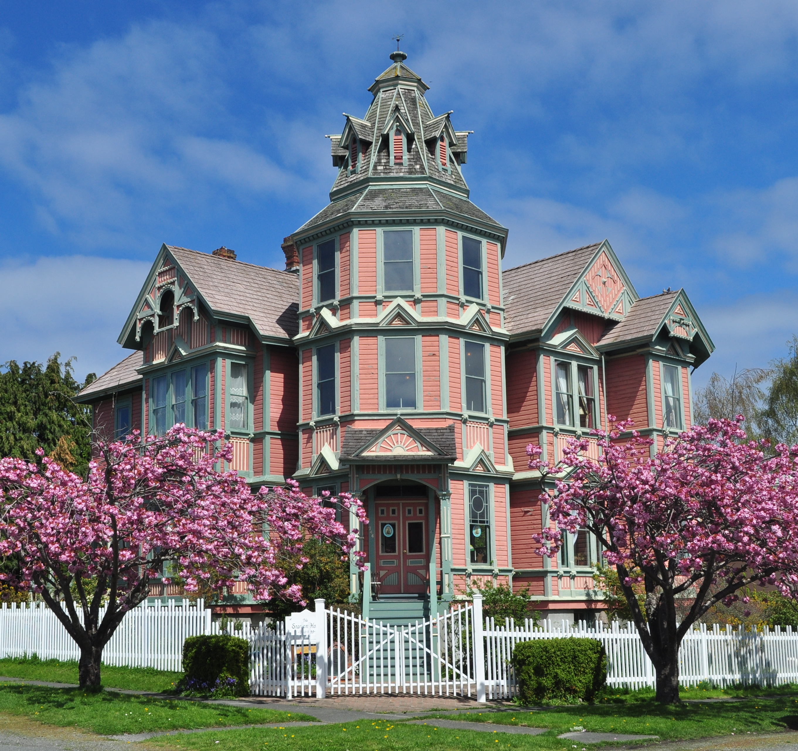 Ann Starrett Mansion