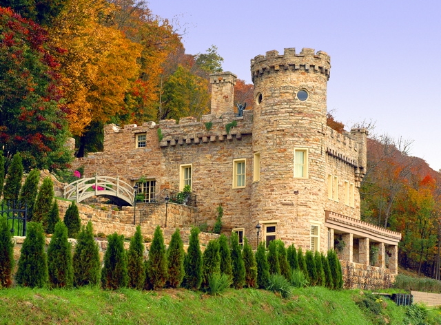 Berkeley Springs Castle