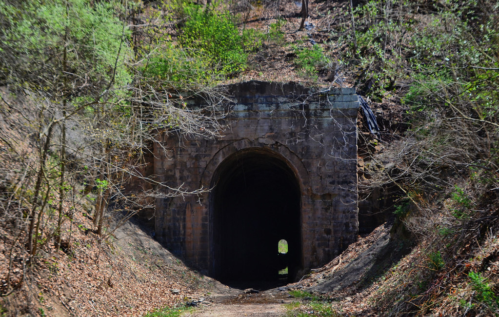 Flinderation Tunnel