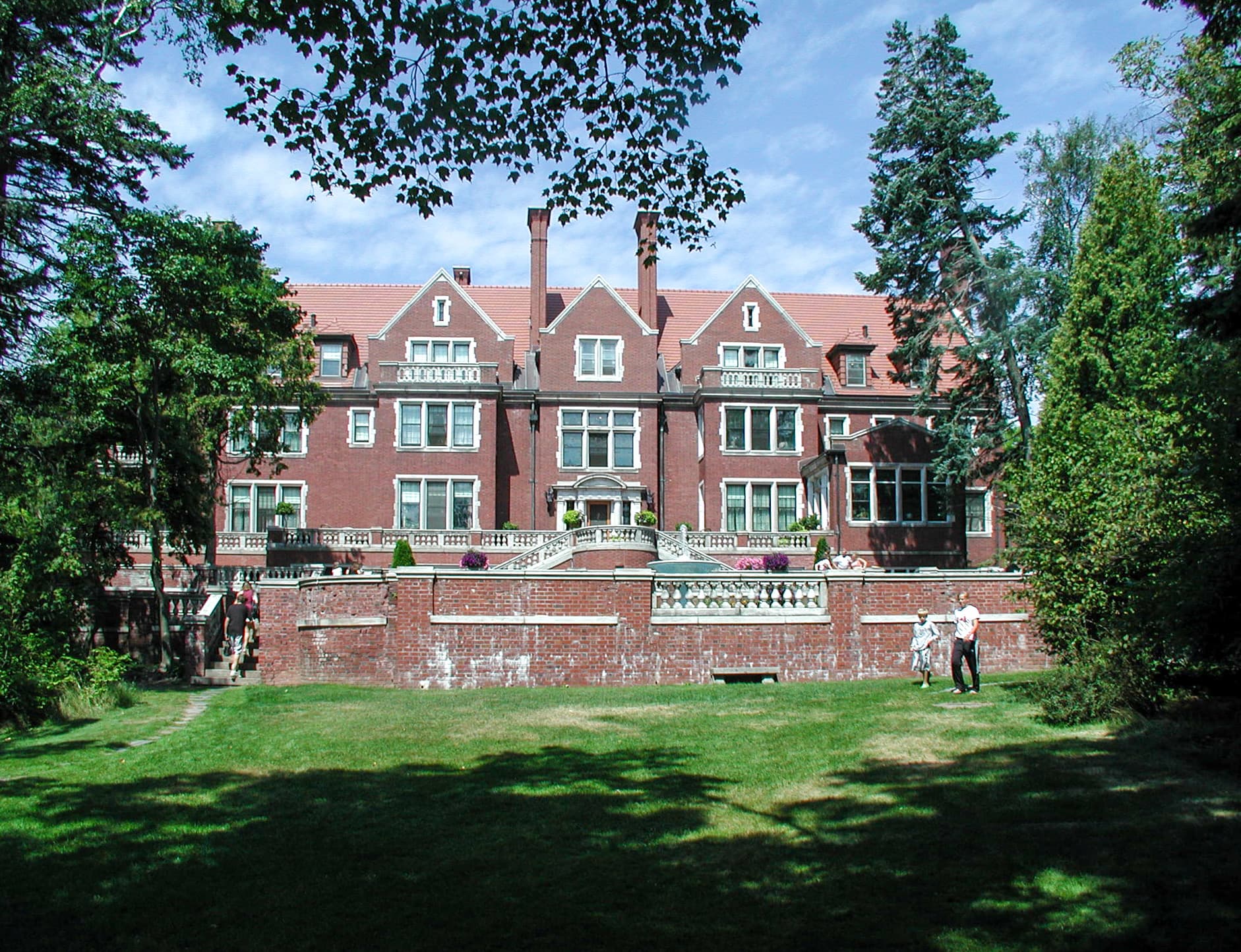 Glensheen Mansion