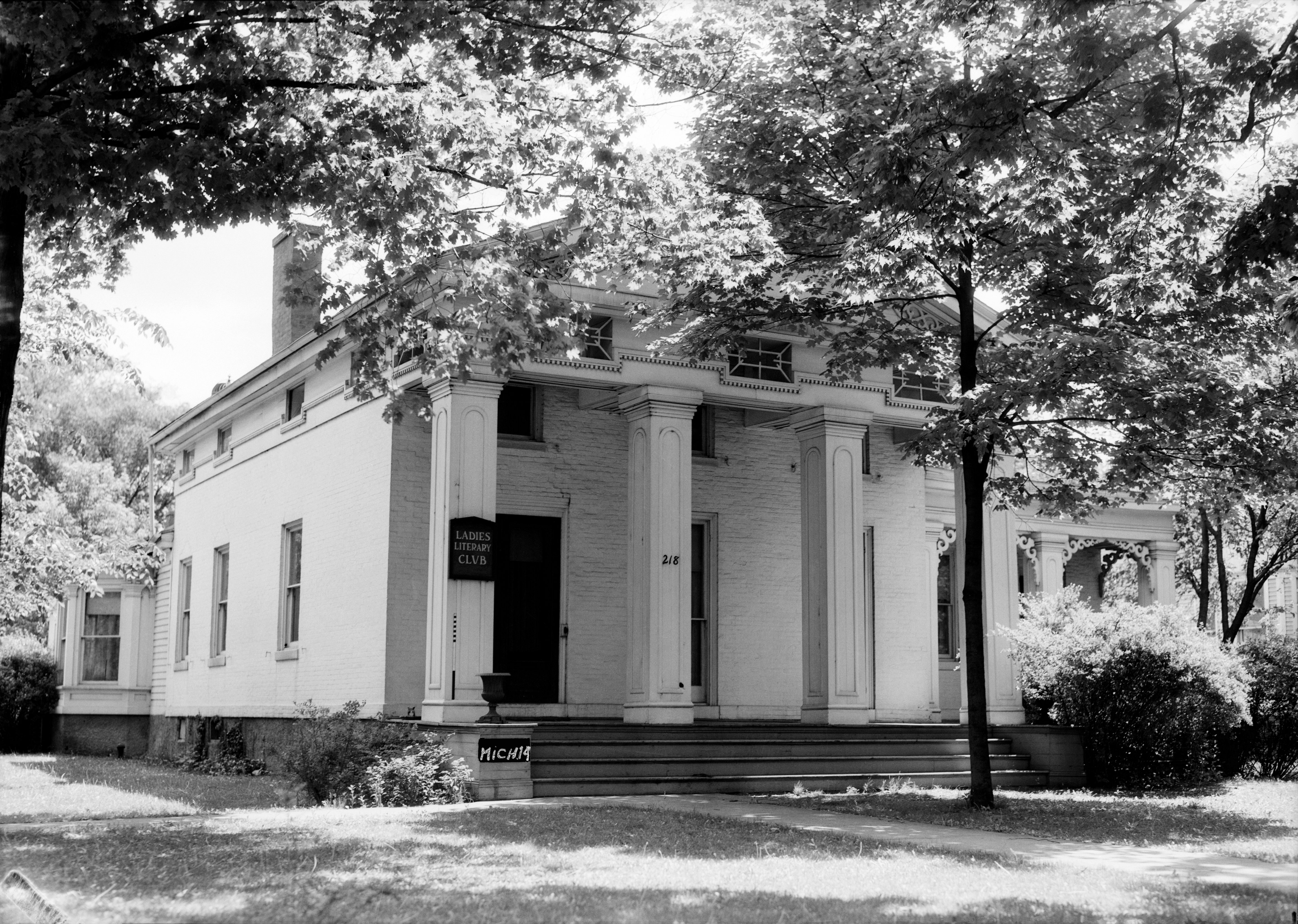 Ladies Literary Club