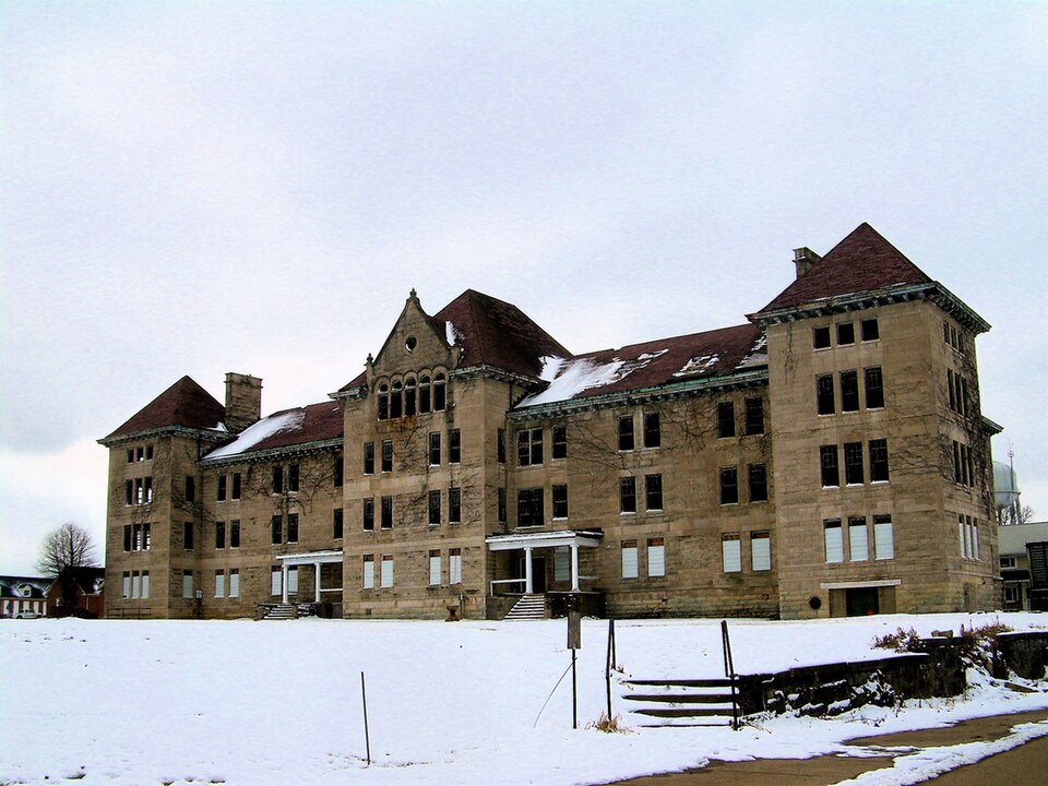 Peoria State Hospital (Bartonville Asylum)