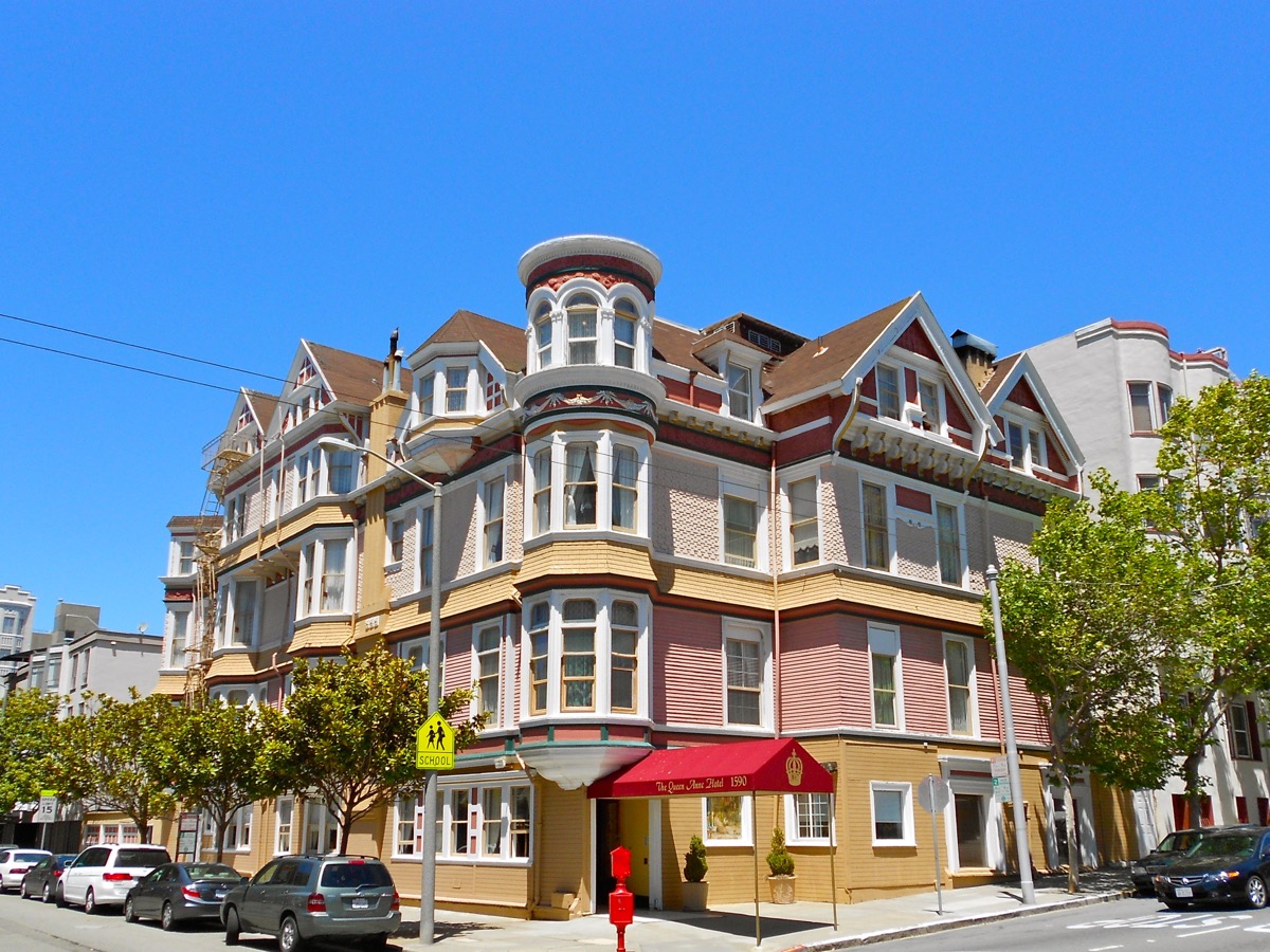Queen Anne Hotel