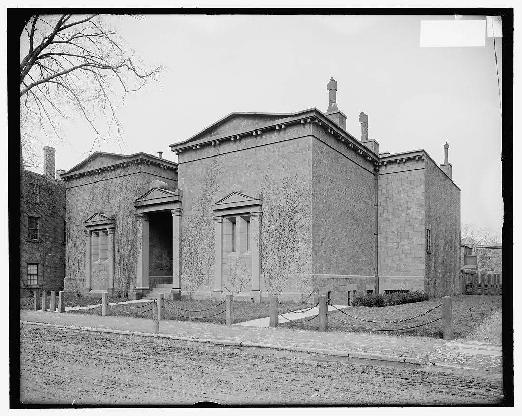 Skull and Bones Tomb