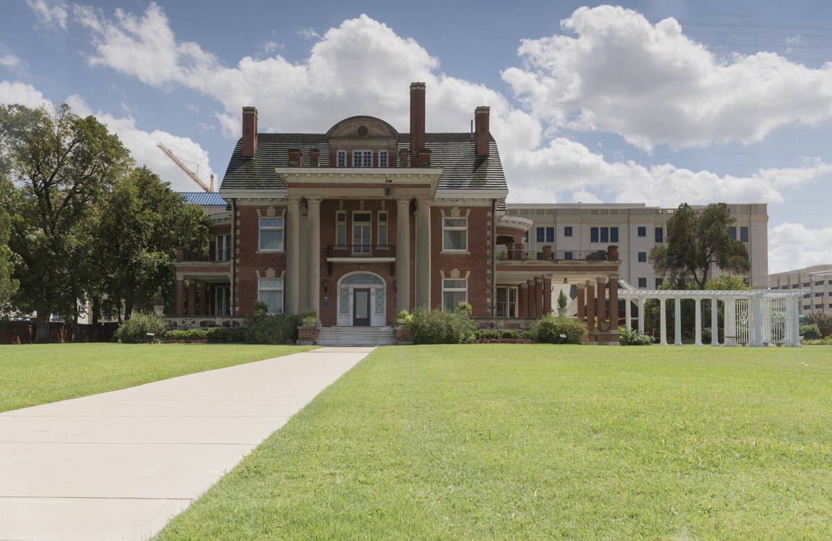 Thistle Hill Mansion