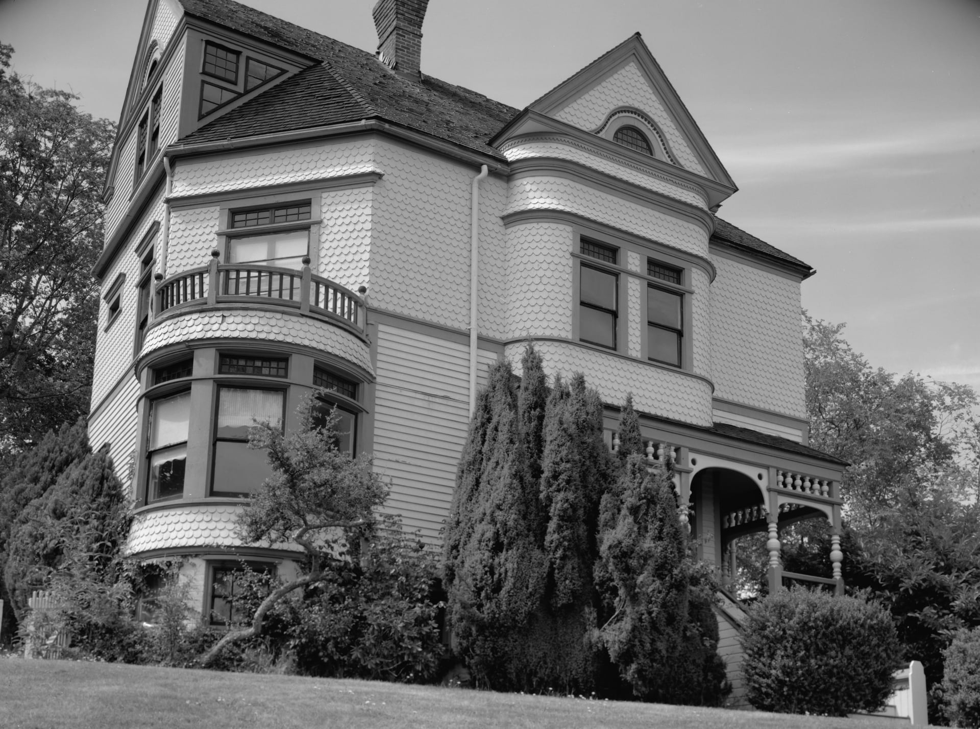 Walker-Ames House